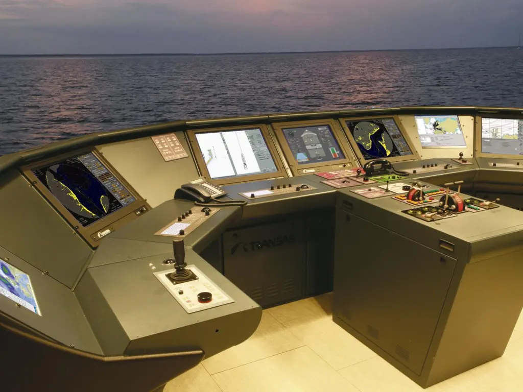 00_40618_NavComms_Transas