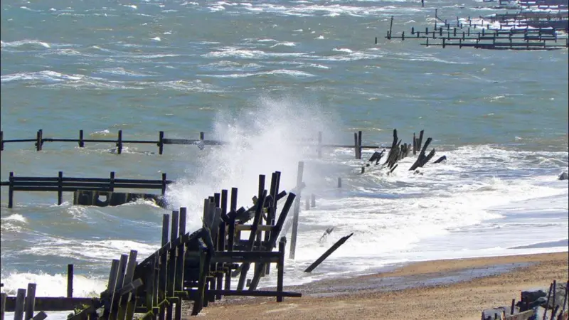 00_42462_MJ_Newsletter_15-11-07_Flood