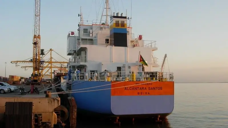 00_39530_Dredging_Del_Norte