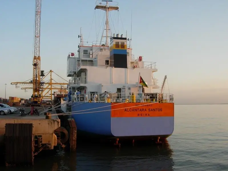 00_39530_Dredging_Del_Norte