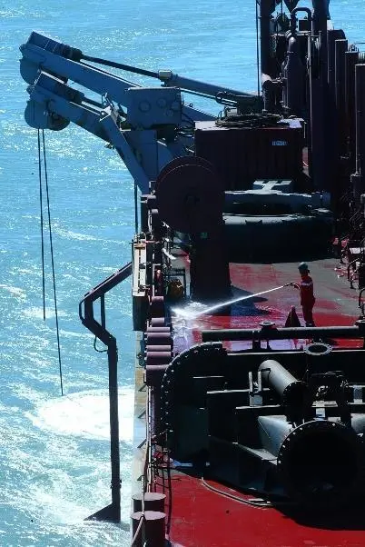 00_39531_Dredging_Marseilles