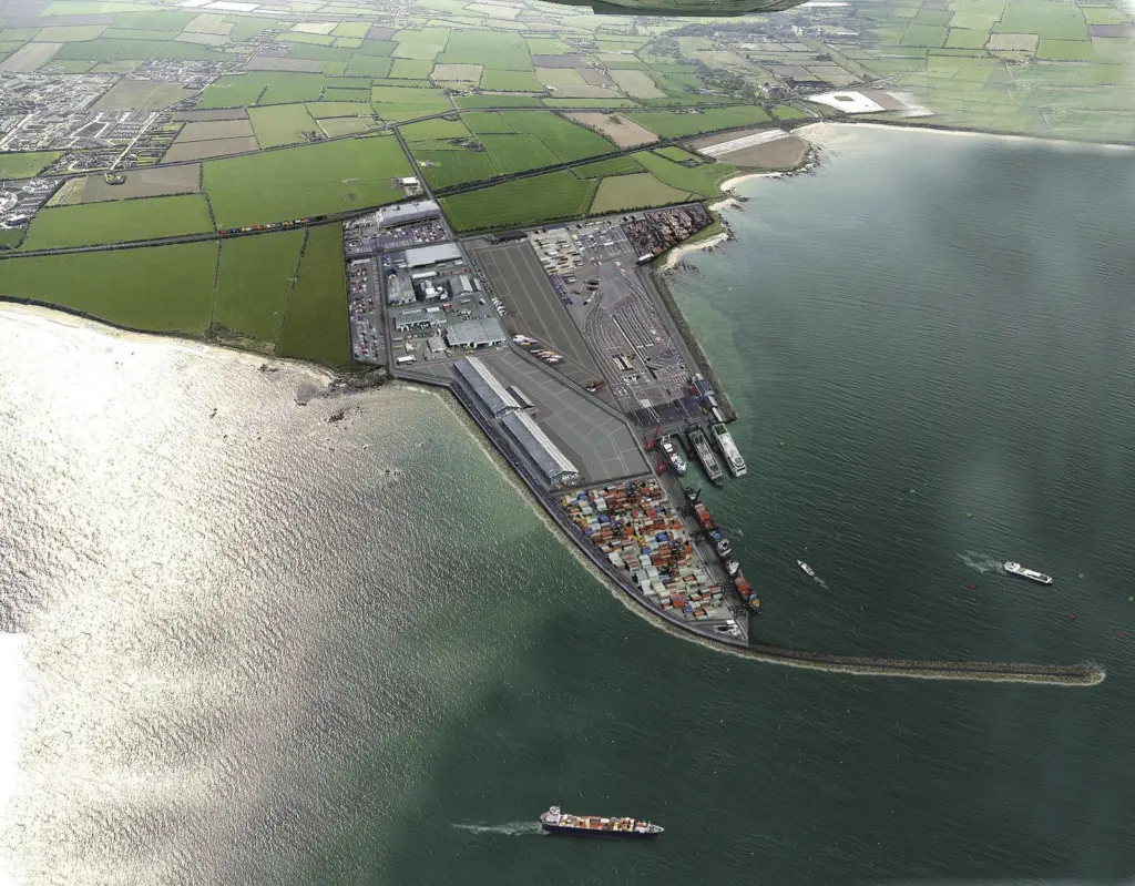 00_40401_bremore_deepwater_port