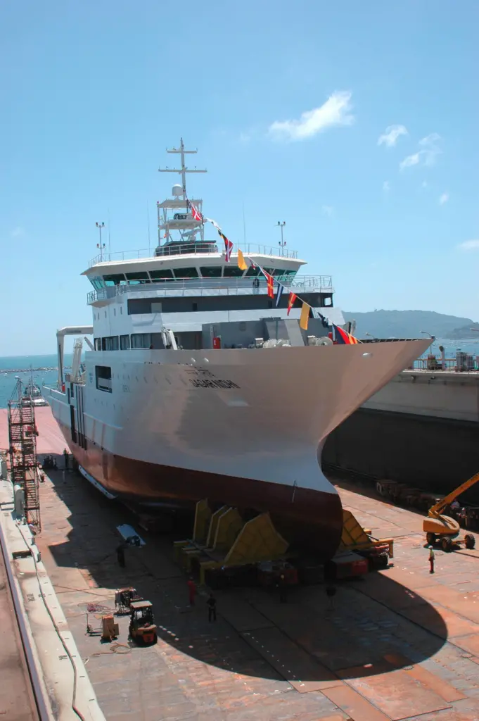 00_42399_MJ_Newsletter_7-2-08_Fincantieri