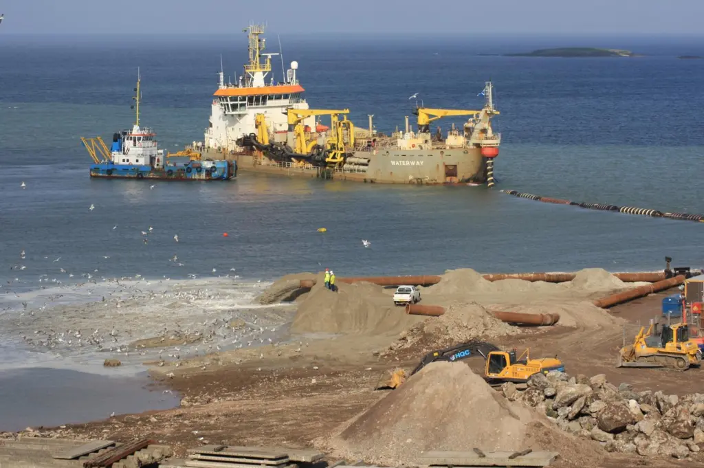 00_39564_Dredging_Lerwick