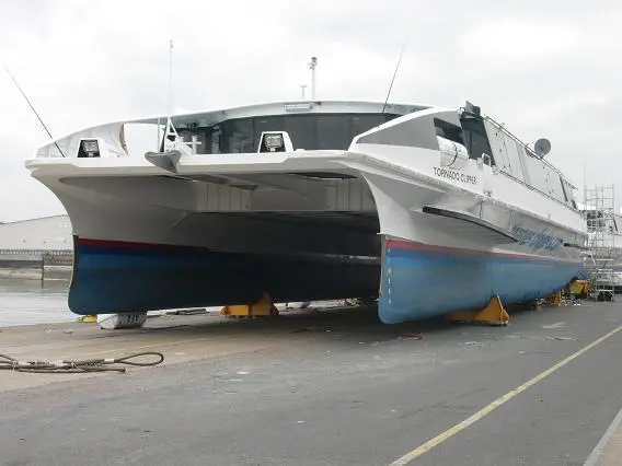 00_42312_02_News_Tilbury