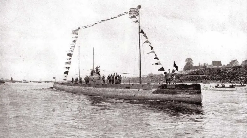 00_42624_News_U-Boat