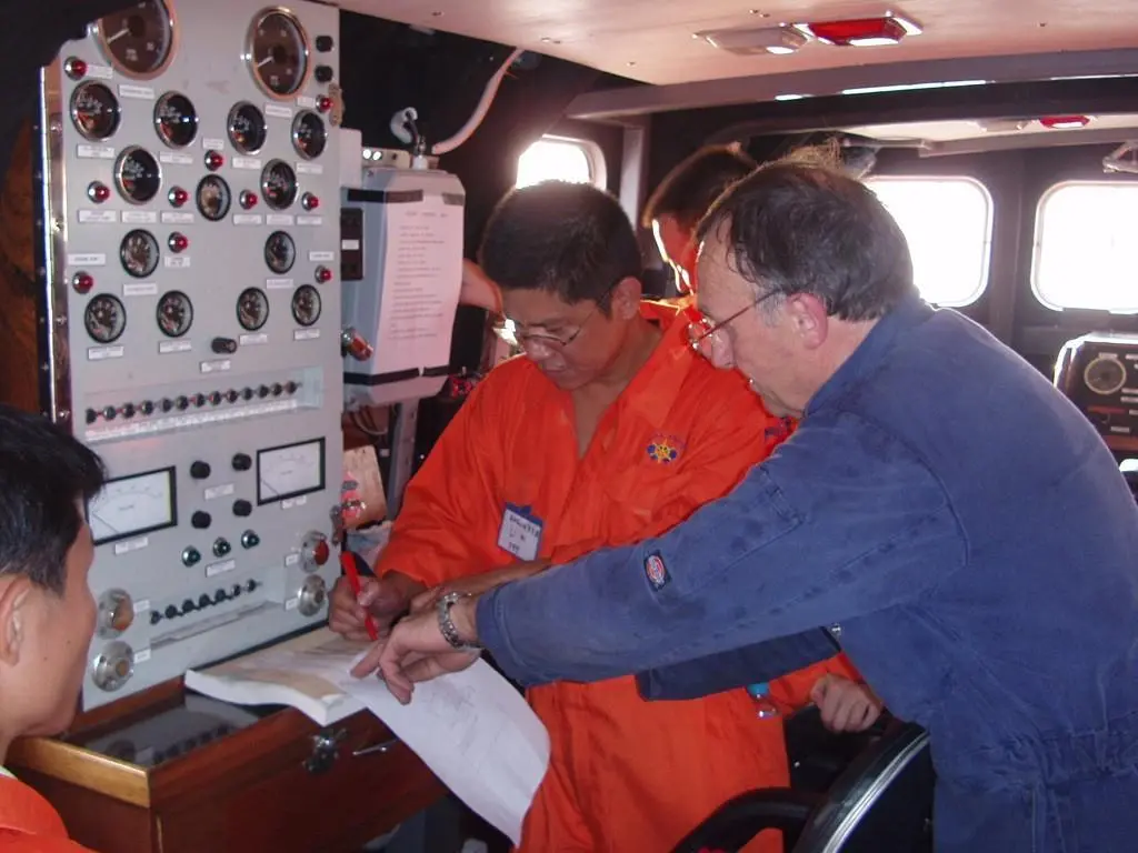 00_42679_News_RNLI_Barker