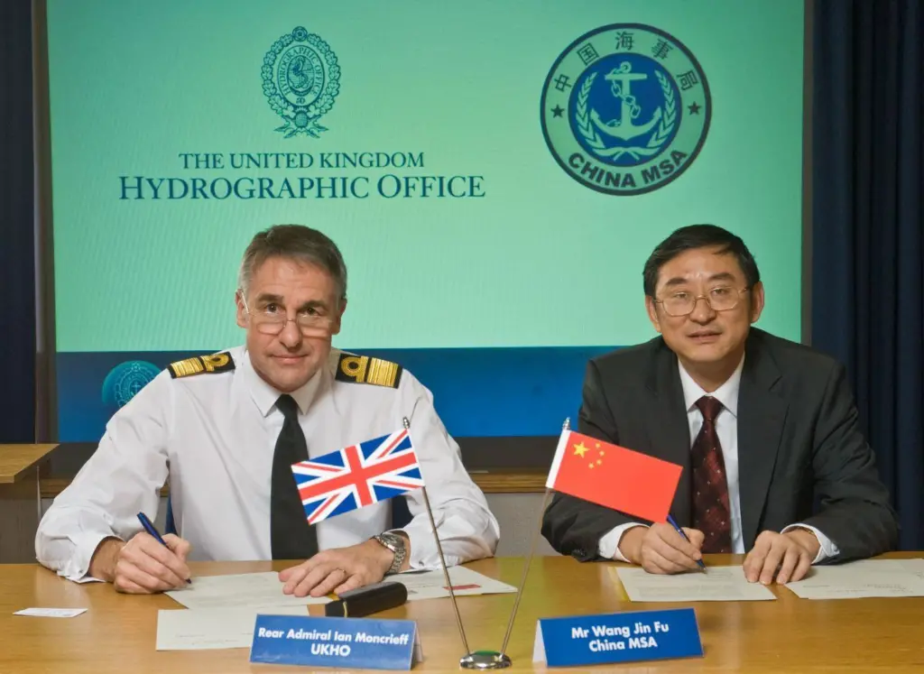 00_42797_MJ_Newsletter_11-12-08_UKHO