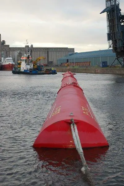 00_39787_03_Renewables_Pelamis