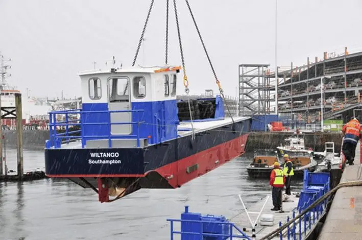 00_38893_06_Seawork_Meercat