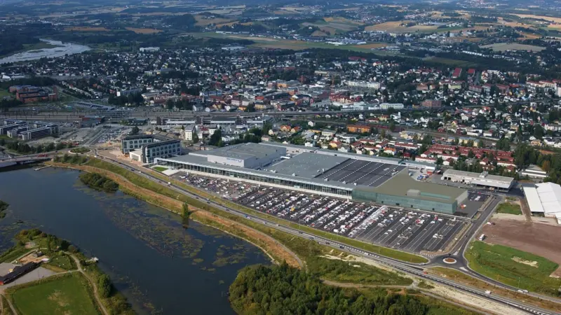 00_39000_02_Events_Nor-Shipping