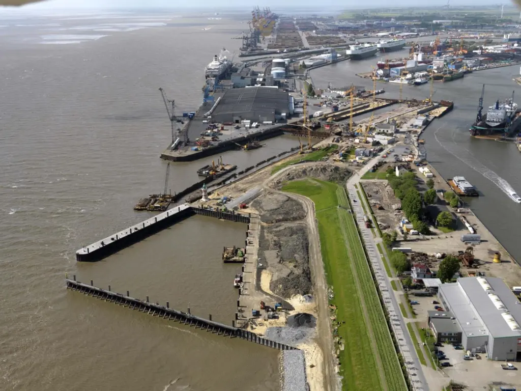 00_39823_02_PHMC_Bremerhaven_Tom