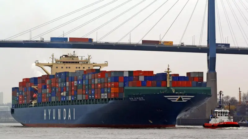 00_42581_SEPT_News_Elbe_Tom