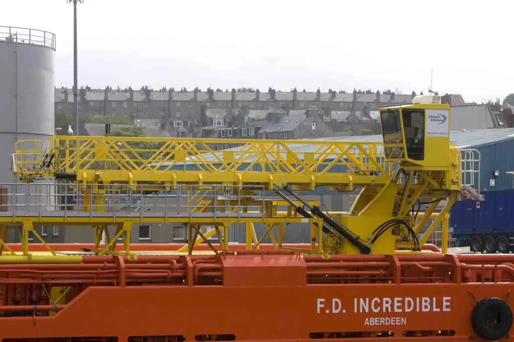 00_39115_OCT_DELG_Offshore_Access