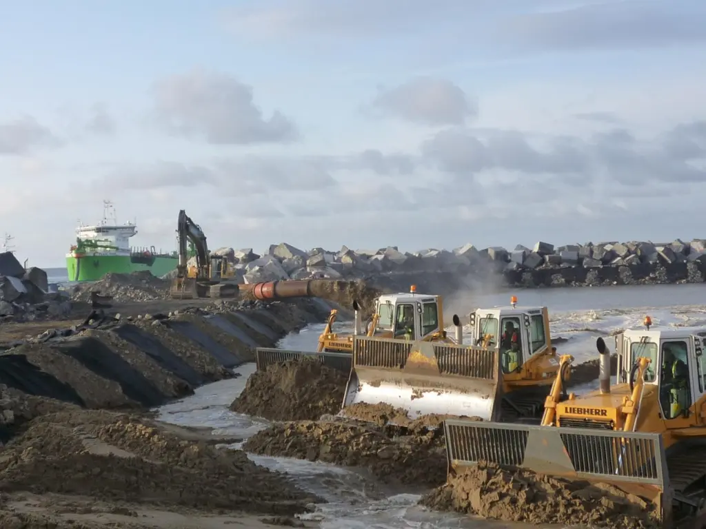00_43200_JAN-Dredging-IOM
