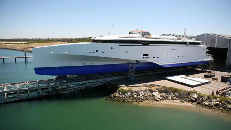 00_43201_Jan-Ferries-SS-Austal