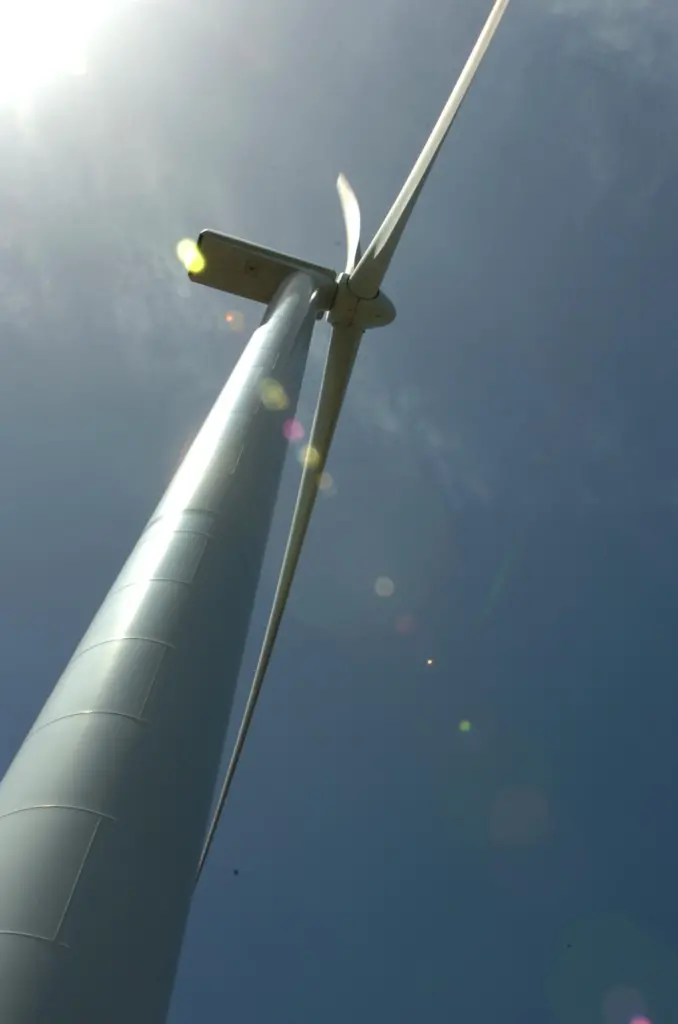 Lyness Harbour on Hoy in The Orkney Islands is to be developed to take advantages of offshore renewables opportunities.