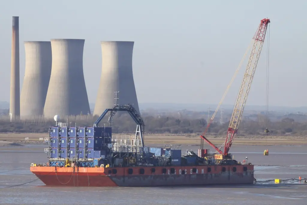 The cable lay barge ‘UR101’ is seen at Pegwell Bay installing the export cable for the Thanet Offshore Windfarm.