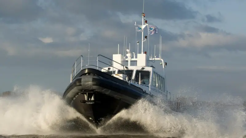 Tides Marine is supplying shaft seals and temperature monitoring systems to Dutch boatbuilder No Limits Ships.