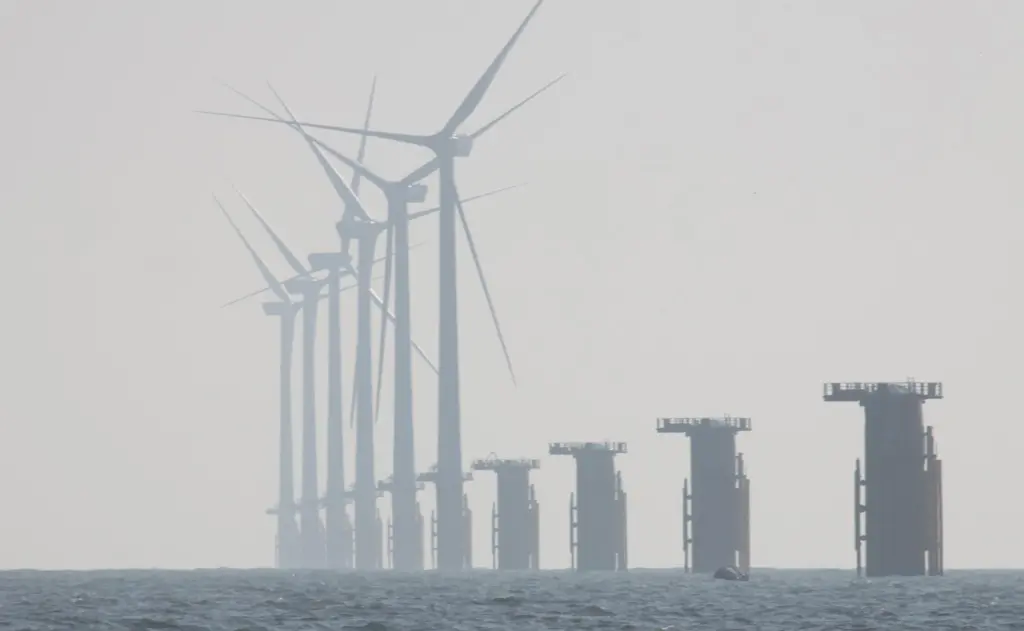 The additional funding for UK ports is aimed at attracting investment in the wind energy sector and its supply chain. Photo by Peter Barker.