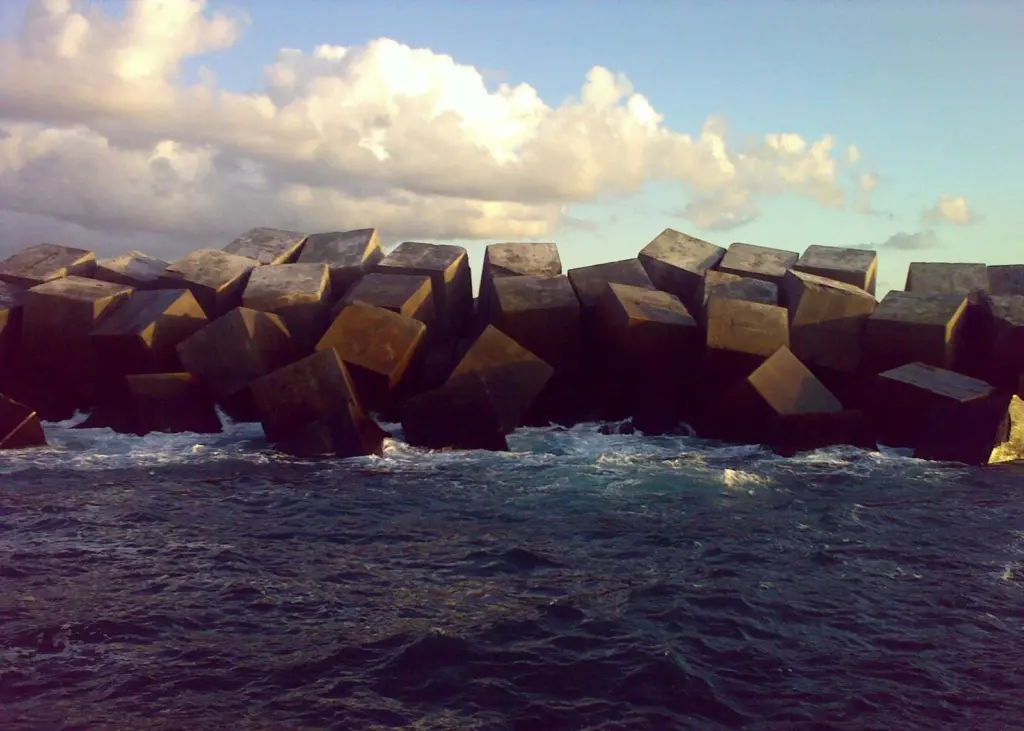 Visualisation of the breakwater blocks at Langosteira.