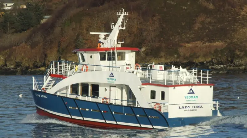 Following modifications carried out by Mooney Boats, ‘Lady Iona’ can now carry 86 passengers, with an operating speed of 20 knots.