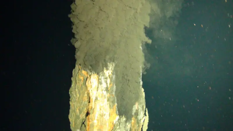 The first picture of a deep water vent over three miles down in the Cayman Trough. Photo: National Oceanography Centre.