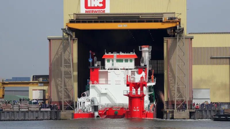 Another IHC Merwede cutter suction dredger is launched at the Sliedrecht yard in the Netherlands.