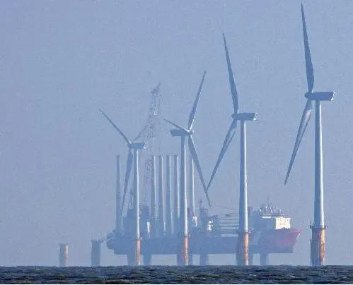 Siemens Wind Power intends to invest more than £80m to develop an offshore wind turbine production facility in the UK.