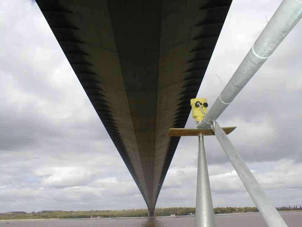 VEGAPULS 68 units have been installed on the Humber Bridge to provide data to both the harbour office and local environment agency to ensure the safety of ship movements and the monitoring of river levels. Photo: VEGA Controls Ltd