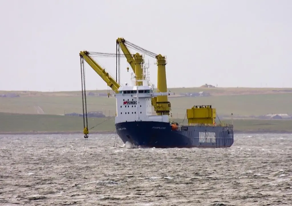 Recent trials at the EMEC test site were successful and confirmed Jumbo’s ability to install subsea generators weighing up to 1,100 tons.