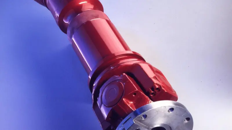 The new company is now able to supply complete marine transmission systems.