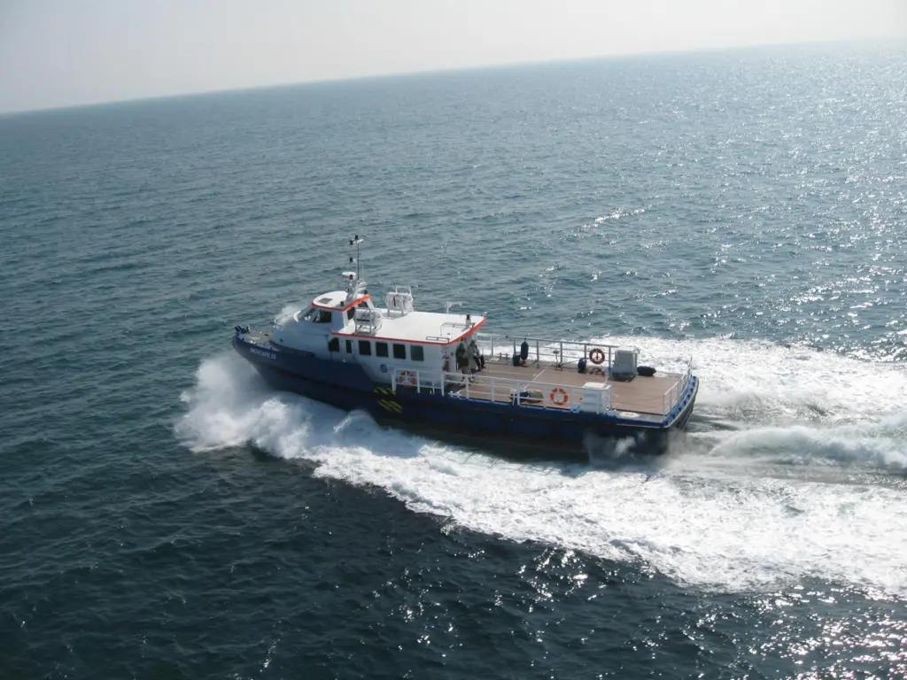 Inchcape 23 is designed for use in Dubai to ferry crew and equipment quickly and safely around the Gulf.