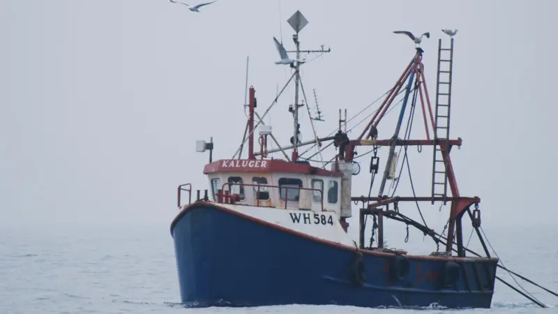 Charting Progress 2 looks in detail at how climate change has increased sea levels and temperatures and what impacts that change is having on the marine environment, including pollution levels.
