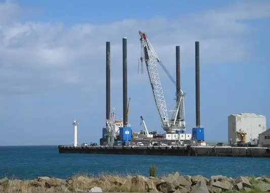 Kirkwall Harbour has seen a lot of the jack up rig ‘Pauline’.