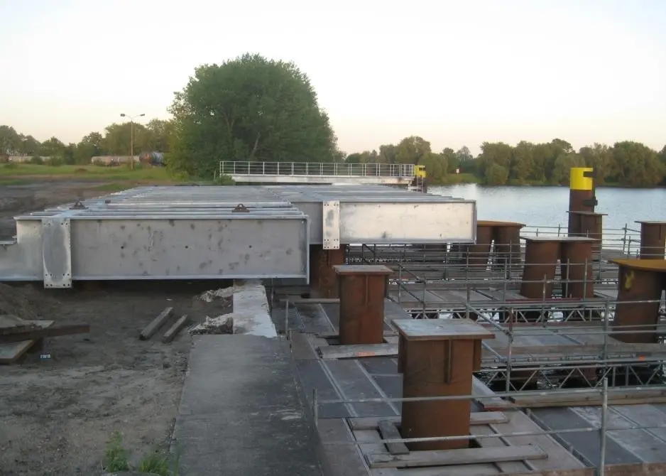 Pier 2 is seen under construction at the new ElbePort Wittenberge.