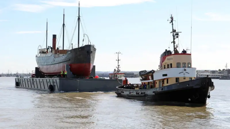 'SS Robin' arrives at the UK port of Tilbury on Saturday. Photo: Andy Howes