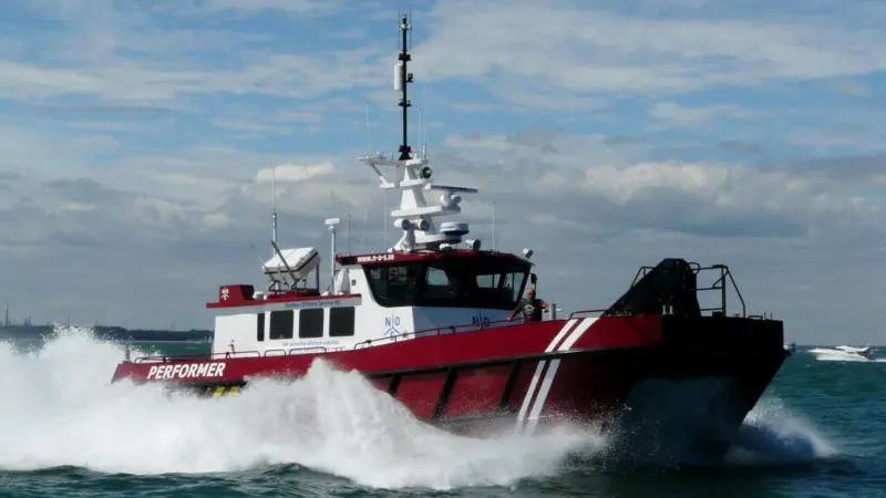 Performer has a maximum speed of 26 knots and a range of 600 Nm.