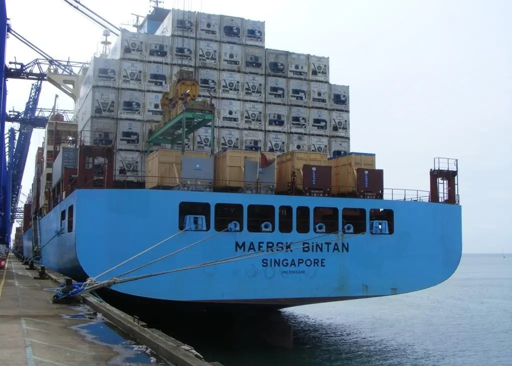 The Siemens UK made turbines and generators were shipped out of Felixstowe on board the ‘Maersk Bintan’.