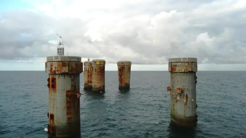 The Rigwatcher can be delivered by helicopter to mark the remains of decommissioned
