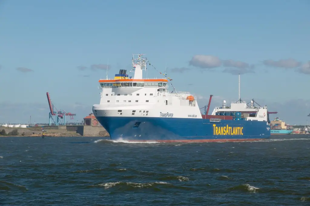 Emerson’s Micro Motion Coriolis flowmeter installed on the MV Transpaper is helping the operators, Rederi AB Transatlantic, to maximise fuel efficiency while reducing fuel costs by 2%.