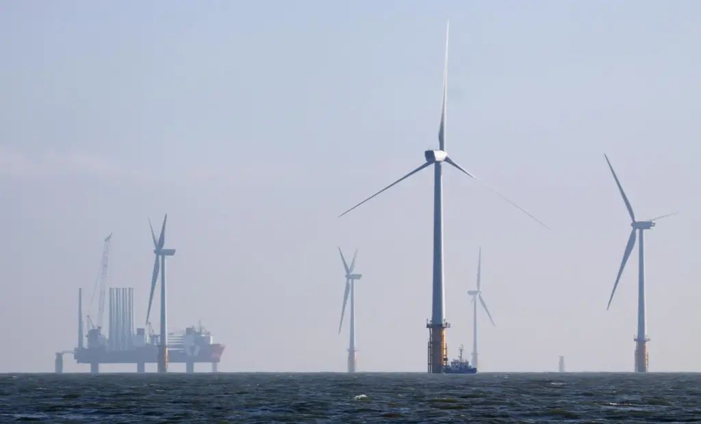 80% of a typical UK wind farm is imported from elsewhere in Europe, priced in euros or a currency tied to the euro. Photos by Peter Barker