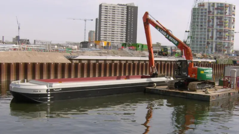 Land & Water recently introduced its new Olympic Class barges for shallow water works near London’s 2012 Olympics Park.