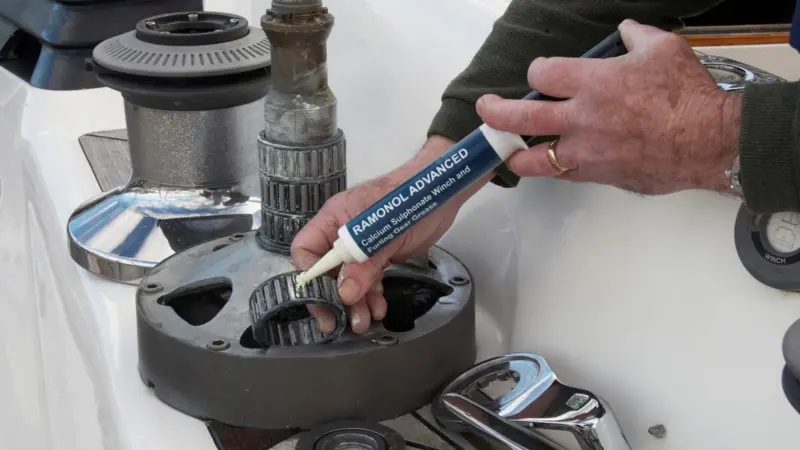 Romonol Advanced can be used on winches, seacocks, deck gear, blocks, bearings, hinges and other marine equipment.
