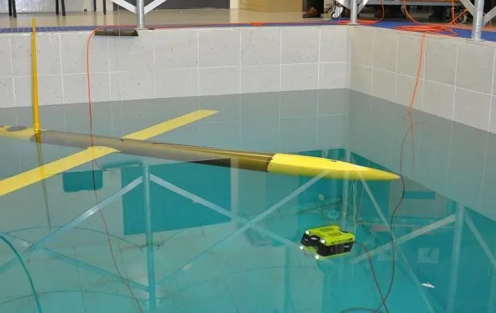 AC-ROVs for the research institute ENSTA-BRETAGNE have been modified to enable target inspection as a PC controlled coordinated group, rather than separate pilot controlled individuals.