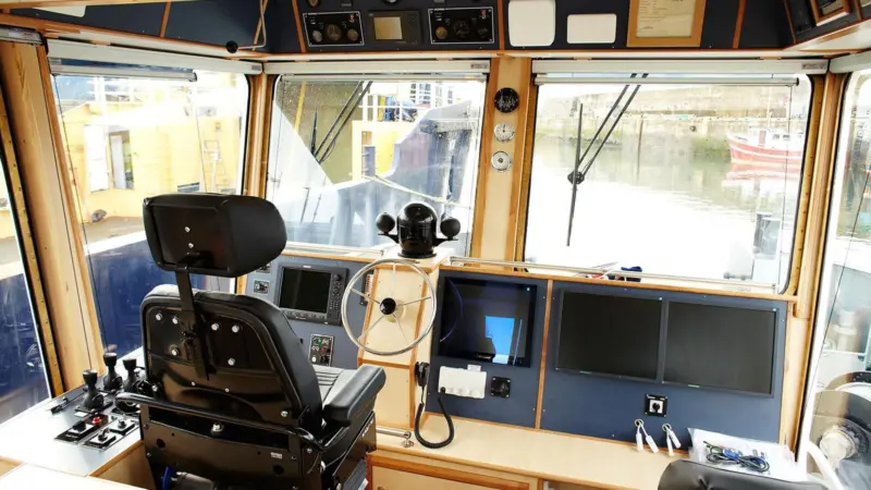 The wheelhouse of ‘Sea Herald’ provides excellent visibility over the entire working deck.