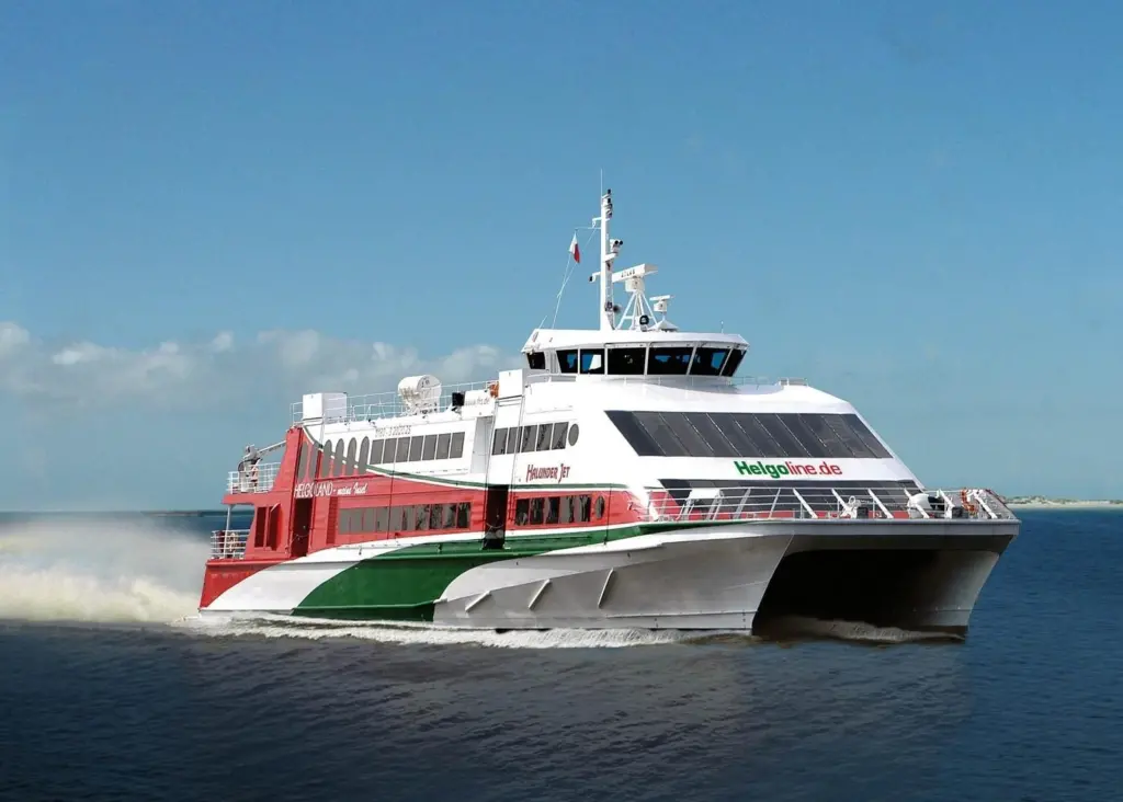 ‘Halunder Jet’ carries about 580 passengers on the nearly four hour journey between Hamburg/Cuxhaven and Heligoland.