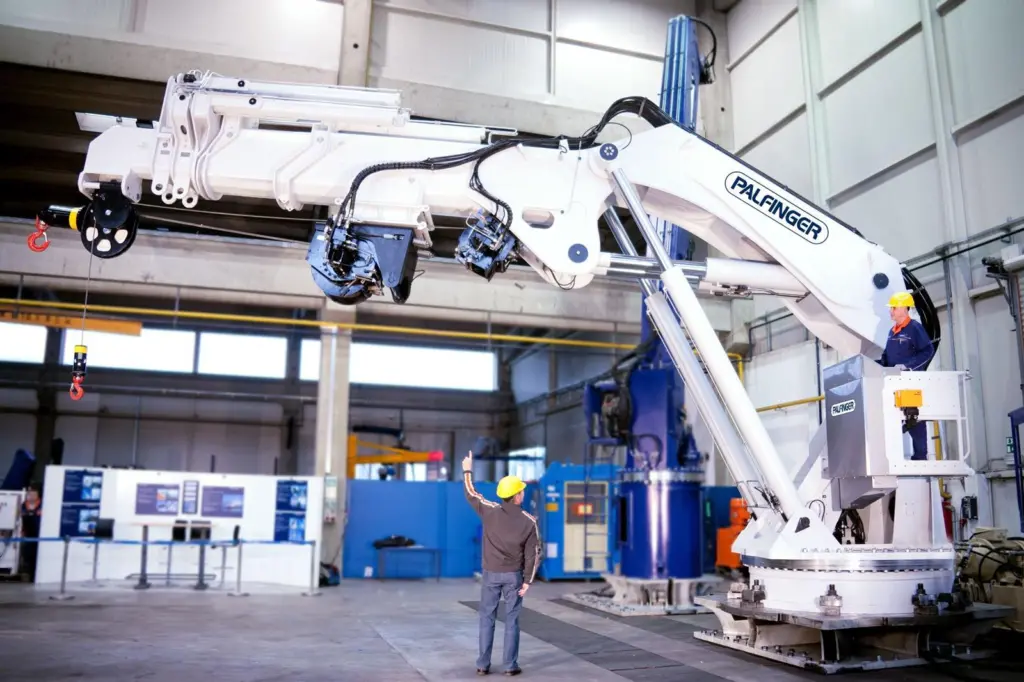 Palfinger Marine-und Beteiligungs-GmbH (PMB) is tapping into the market segment of large marine cranes with its PFM range.