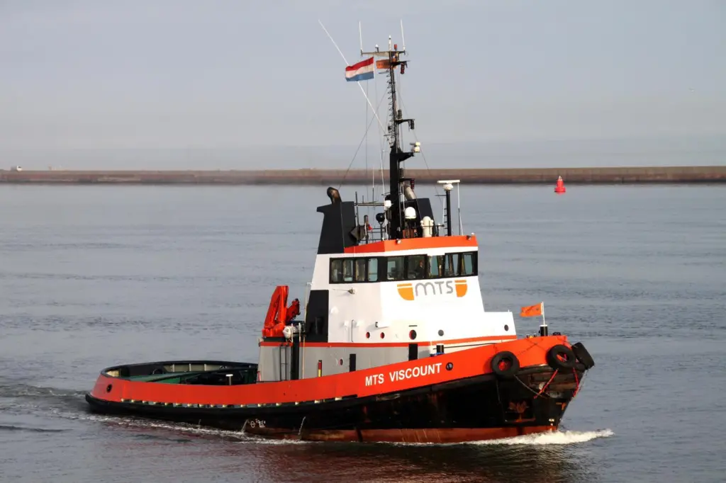 With its 52 tons bollard pull, MTS Viscount gives the MTS seagoing fleet a substantial boost.