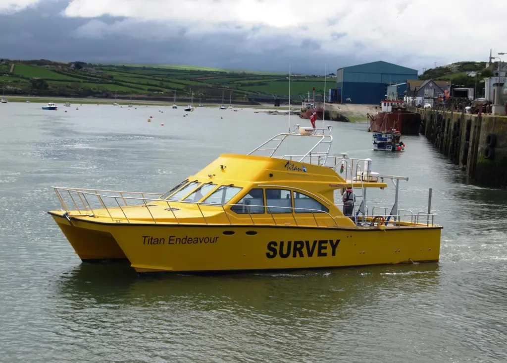 Titan Endeavour is a first of class Powerglide 46 survey boat.